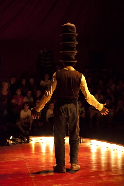 Betes-de-Foire---Petit-Theatre-de-Gestes